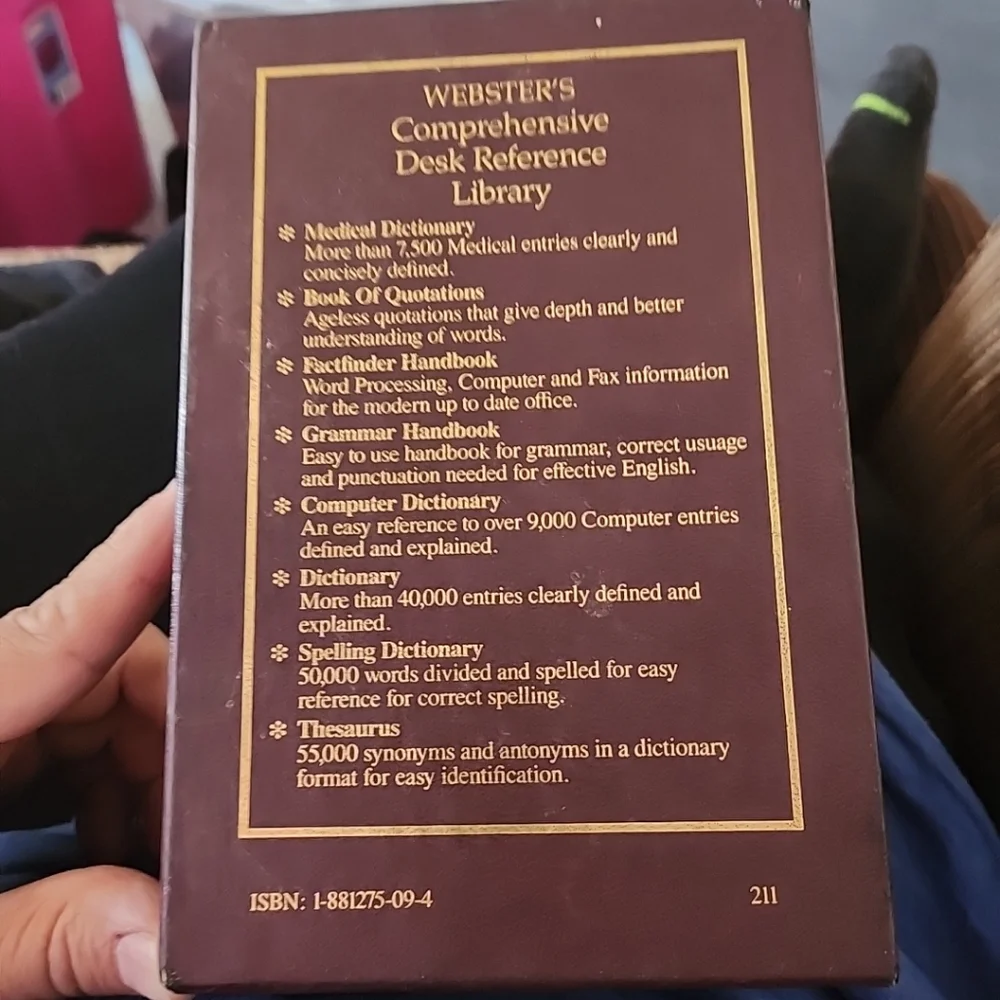 Webster's Comprehensive Desk Reference Library - Picture 3 of 6